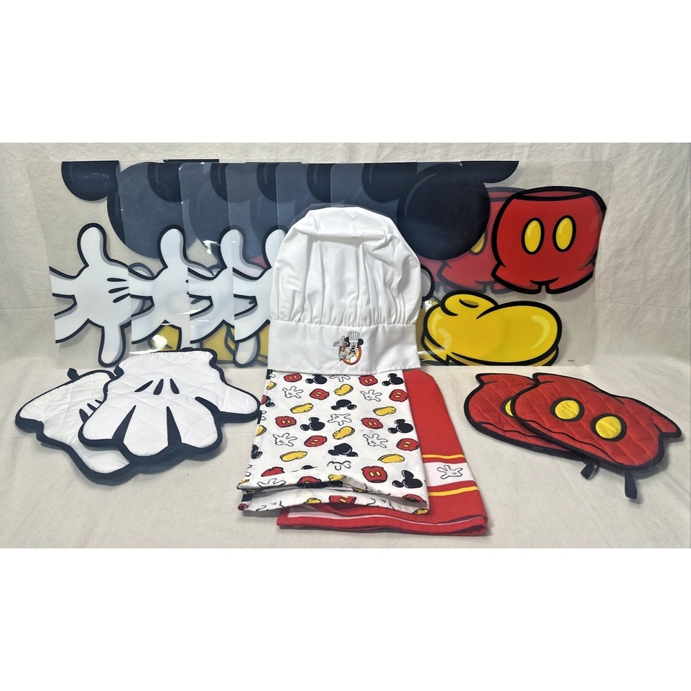 Vintage Disney Mickey Mouse Kitchen Set 13 Pc Placemats Mitts Towel